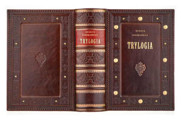 Henryk Sienkiewicz - Trylogia w jednym tomie. Kurtiak i Ley Wydawnictwo Artystyczne.